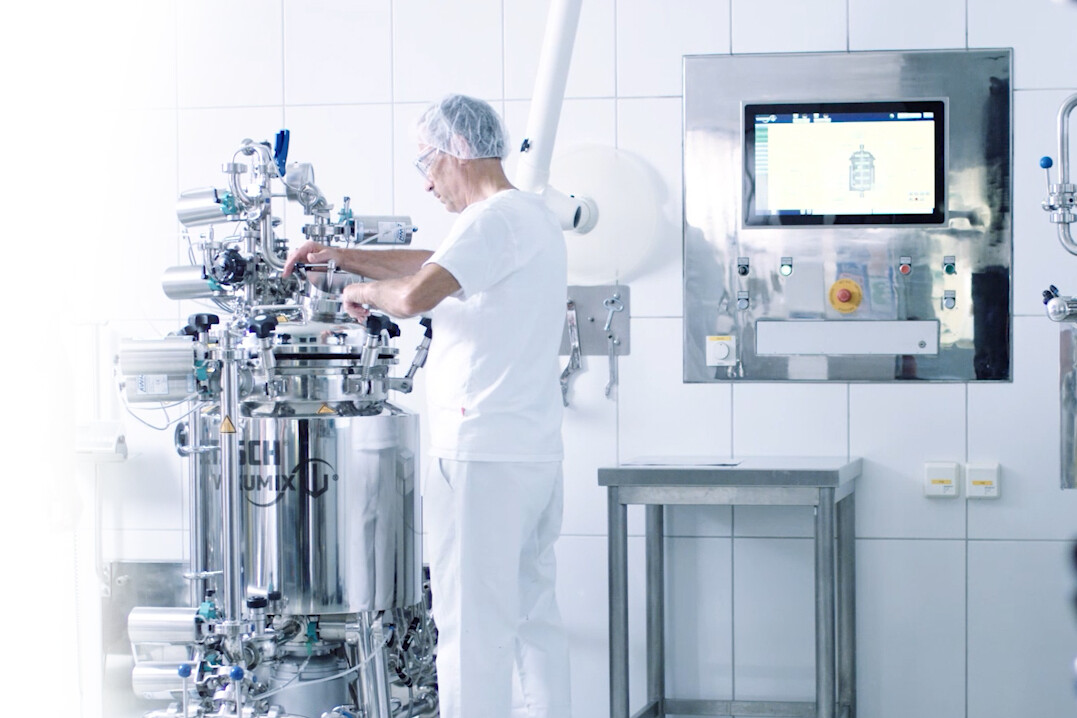 Dispersing & Homogenizing NETZSCH Grinding & Dispersing